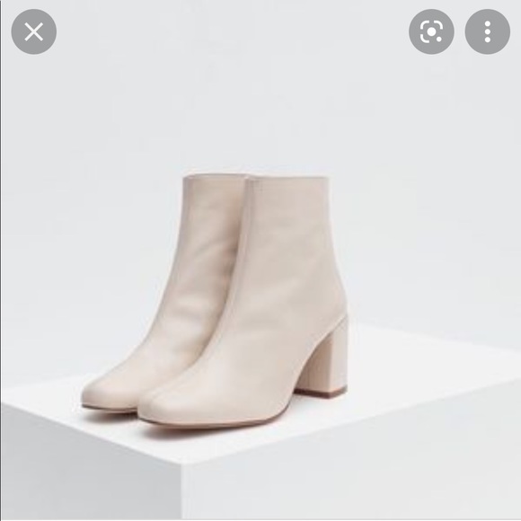 Zara Shoes - Zara off white booties